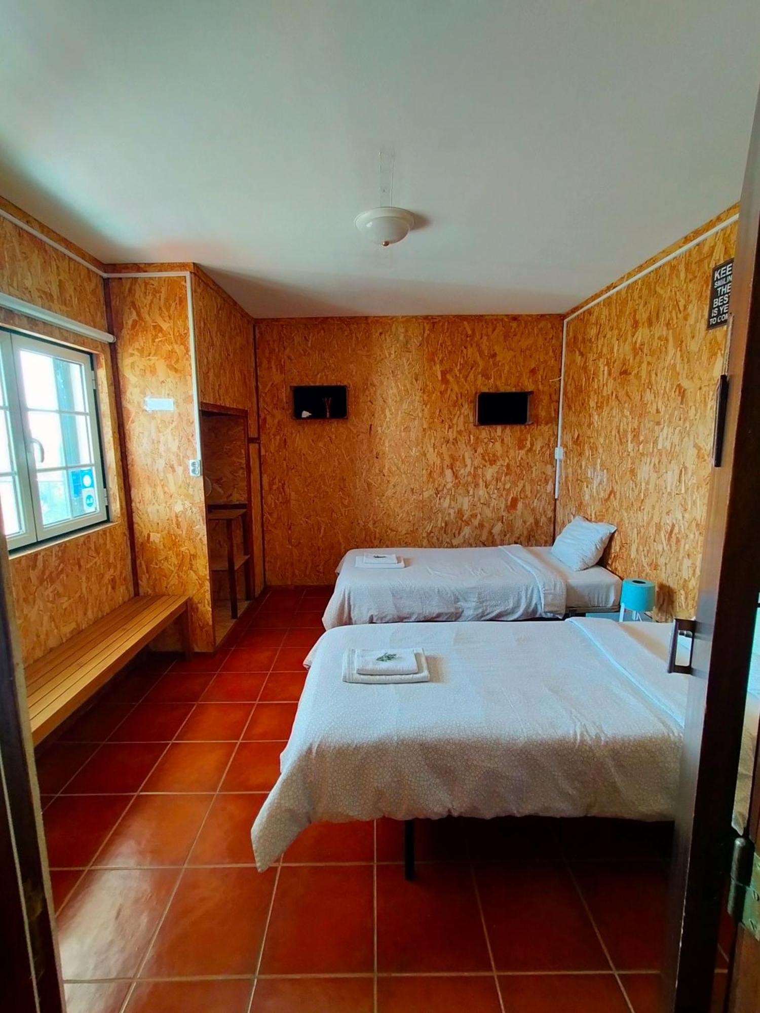 I Ka Hale Bed & Breakfast Vila Nova de Milfontes Eksteriør bilde